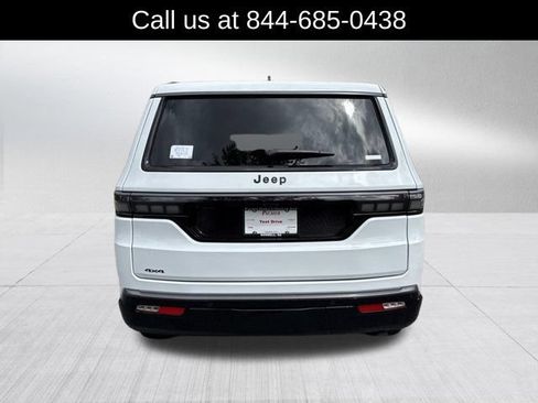New 2026 Jeep Grand Wagoneer Limited AWD/4WD image 4