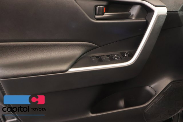 Certified 2024 Toyota RAV4 LE AWD/4WD image 10