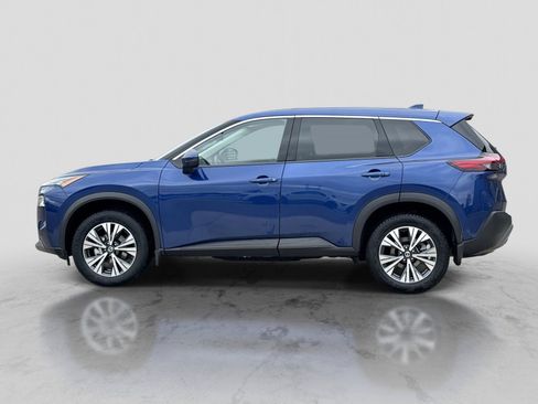 Used 2021 Nissan Rogue SV AWD/4WD image 3