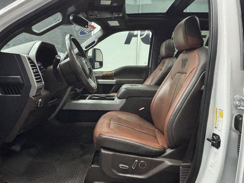 Used 2019 Ford F250 King Ranch w/ King Ranch Ultimate Package AWD/4WD image 20