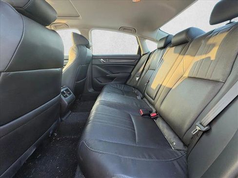 Used 2016 Honda Accord LX image 14