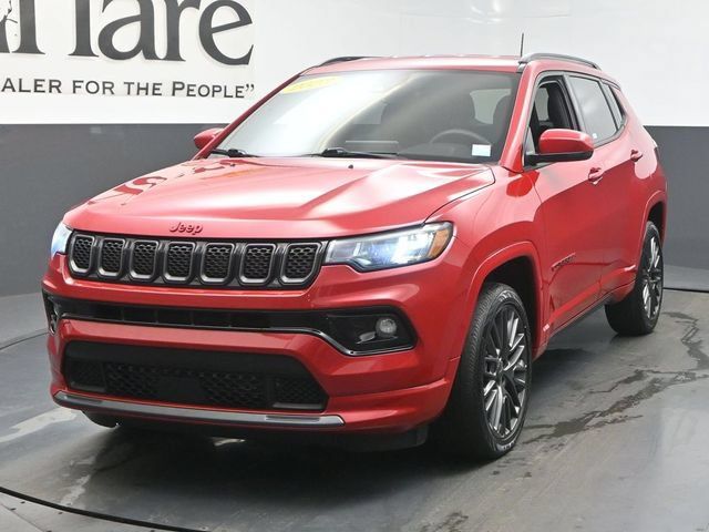 Used 2023 Jeep Compass Limited AWD/4WD image 7