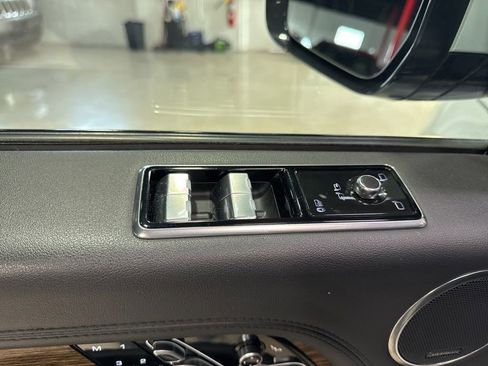 Used 2019 Land Rover Range Rover HSE AWD/4WD image 33