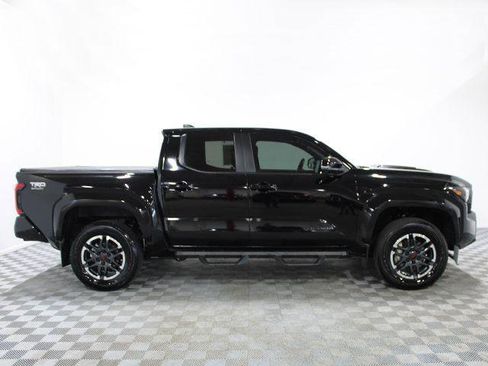 Certified 2024 Toyota Tacoma TRD Sport w/ TRD Sport Upgrade Package AWD/4WD image 7