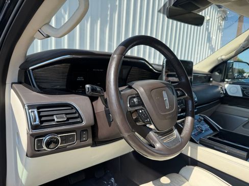 Used 2019 Lincoln Navigator L Black Label w/ Cargo Package AWD/4WD image 13