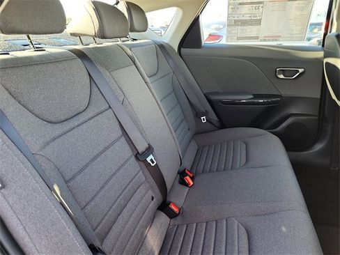 New 2025 Kia K4 EX image 17
