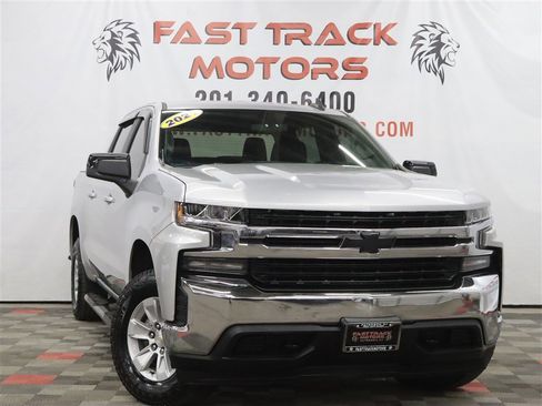 Used 2021 Chevrolet Silverado 1500 LT AWD/4WD image 3