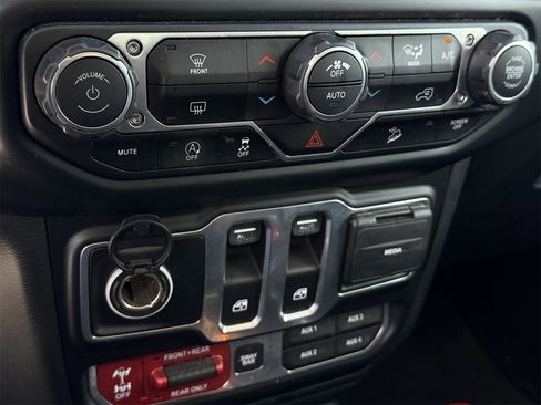 Used 2019 Jeep Wrangler Rubicon image 19