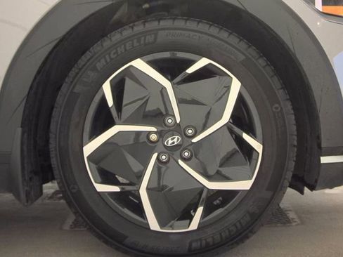 Used 2024 Hyundai Ioniq 5 SE AWD/4WD image 10