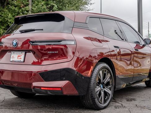 Used 2025 BMW iX xDrive50 image 29