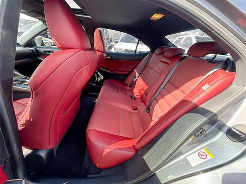 Used 2019 Lexus IS 300 image 27