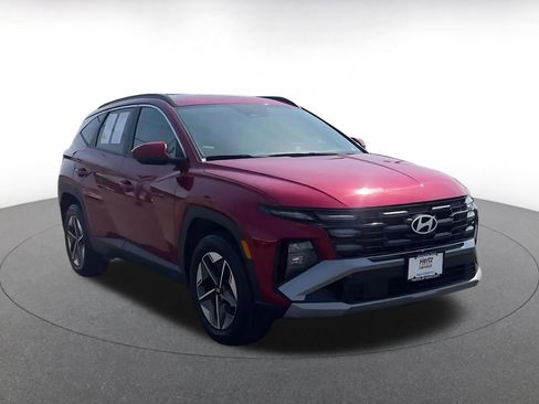 Used 2025 Hyundai Tucson SEL image 3