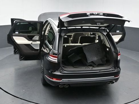 Certified 2023 Lincoln Aviator Black Label AWD/4WD image 57