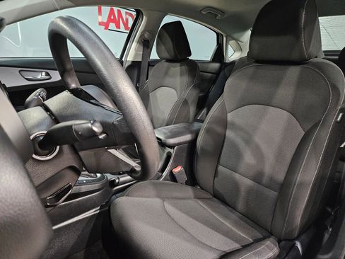 Used 2024 Kia Forte LXS FWD image 23