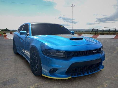 Used 2019 Dodge Charger Scat Pack w/ Daytona Edition Group RWD image 2