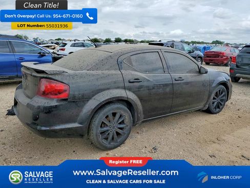 Used 2014 Dodge Avenger SE w/ Blacktop Package FWD image 4