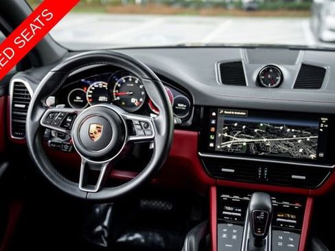 Used 2023 Porsche Cayenne Platinum Edition AWD/4WD image 26