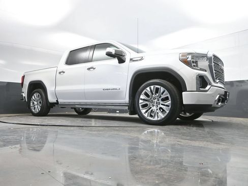 Used 2020 GMC Sierra 1500 Denali w/ Denali Ultimate Package AWD/4WD image 32