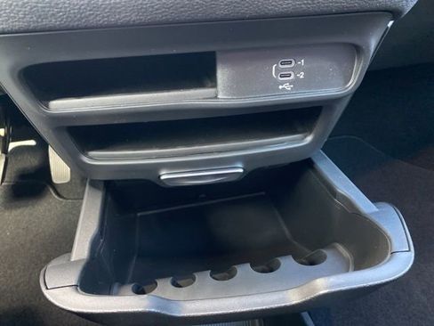 New 2026 Chrysler Pacifica Select image 27