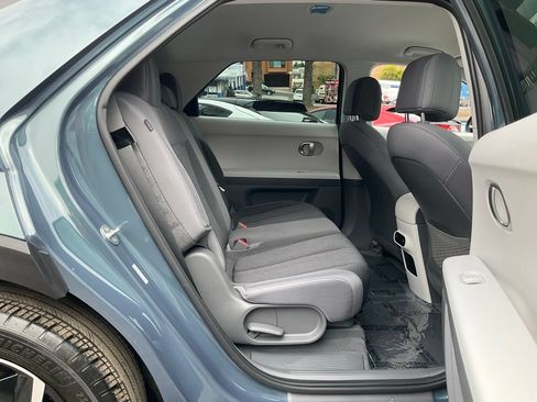 Used 2024 Hyundai Ioniq 5 SEL RWD image 43