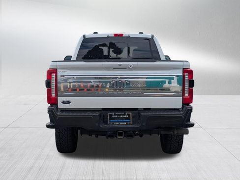 Used 2024 Ford F250 King Ranch AWD/4WD image 5