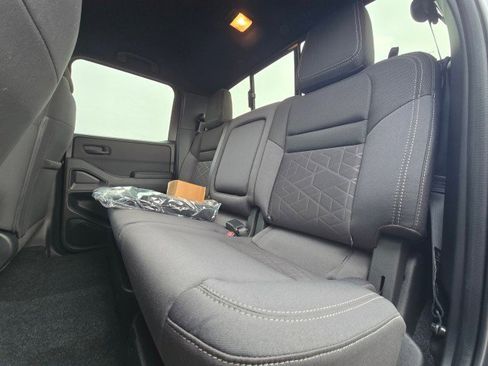 New 2026 Nissan Frontier SV w/ SV Convenience Package image 19