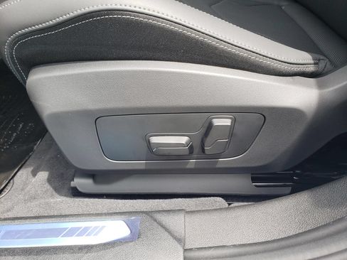 New 2026 BMW 228i xDrive w/ M Sport Package AWD/4WD image 21