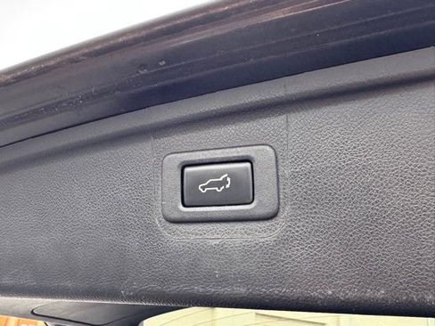 Used 2018 Subaru Outback 2.5i Premium image 30