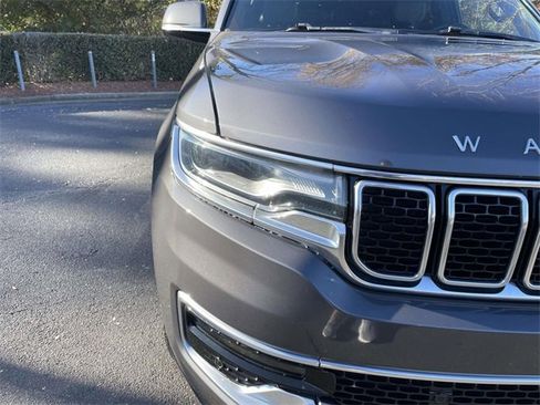 Used 2022 Jeep Wagoneer Series II w/ Premium Group I image 36