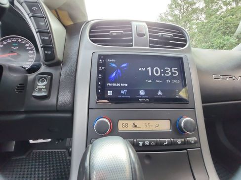 Used 2007 Chevrolet Corvette Coupe image 18