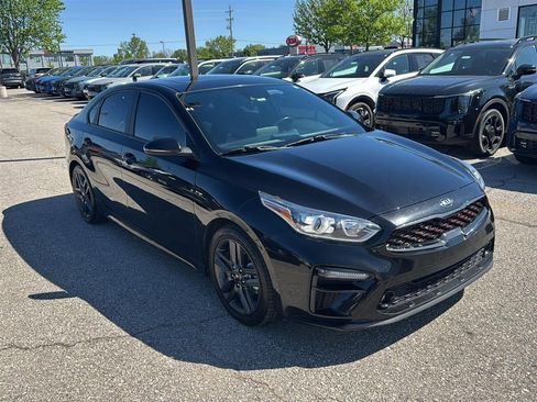 Used 2021 Kia Forte GT-Line w/ GT-Line Premium Package FWD image 5