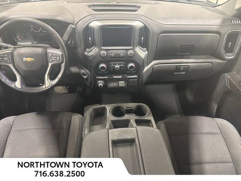 Used 2021 Chevrolet Silverado 1500 LT AWD/4WD image 6