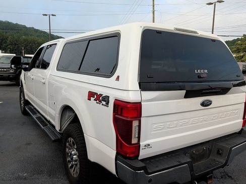 Used 2020 Ford F250 Lariat w/ Lariat Ultimate Package AWD/4WD image 4
