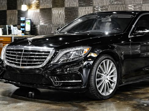 Used 2016 Mercedes-Benz S 550 Sedan image 10