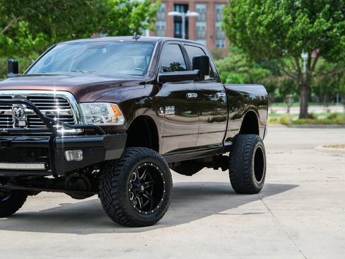 Used 2015 RAM 2500 Big Horn AWD/4WD image 9