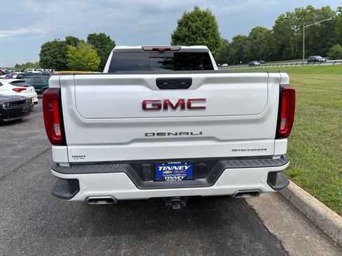 Used 2024 GMC Sierra 1500 Denali w/ Technology Package AWD/4WD image 6