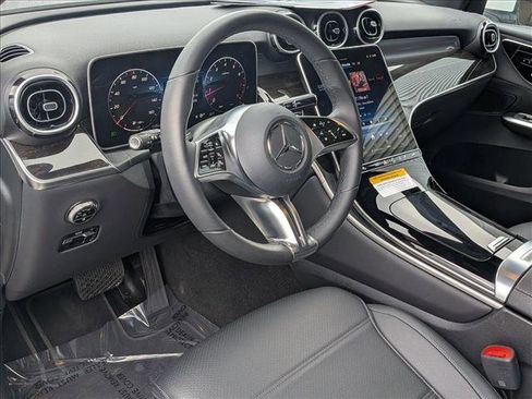 Used 2026 Mercedes-Benz GLC 300 4MATIC image 10