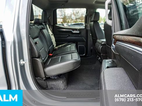 Used 2025 GMC Sierra 1500 SLT image 21