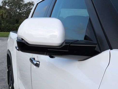 Used 2024 Toyota Tundra Limited AWD/4WD image 11
