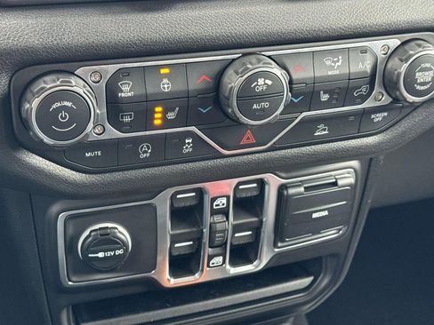 New 2026 Jeep Wrangler Sport S image 20