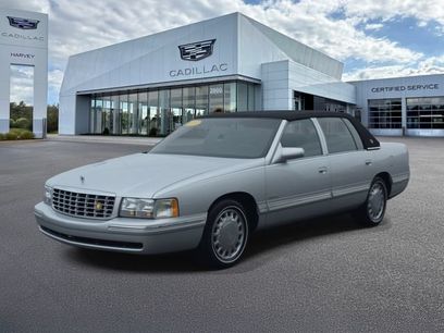 Used 1999 Cadillac De Ville w/ Comfort/Convenience Pkg