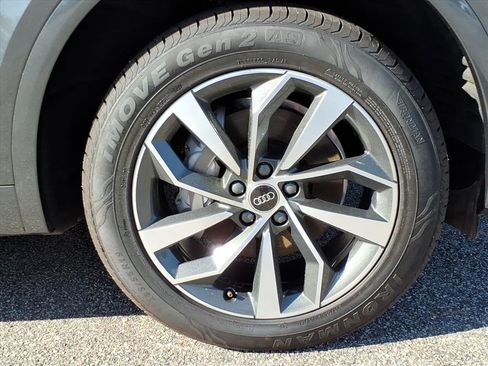 Used 2024 Audi Q5 2.0T Premium Plus image 9