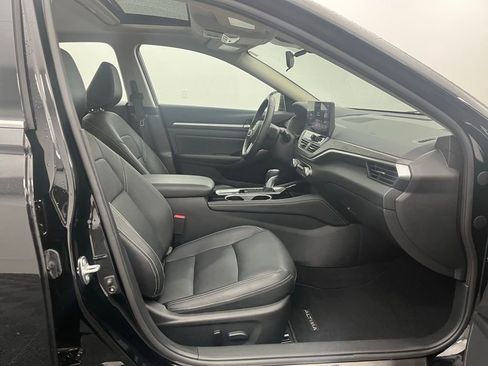 Used 2024 Nissan Altima 2.5 SL image 27