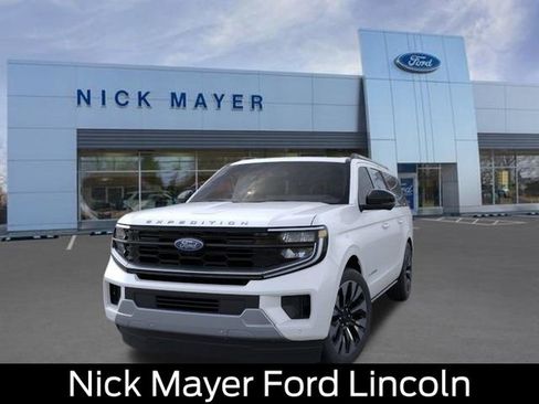 New 2026 Ford Expedition Max Platinum AWD/4WD image 2