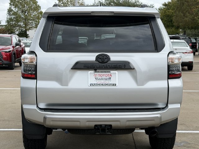 Certified 2024 Toyota 4Runner TRD Off-Road Premium w/ Off Road Premium Plus Package AWD/4WD image 5