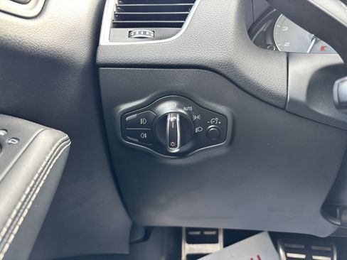 Used 2016 Audi SQ5 Premium Plus image 26