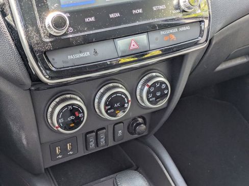 Used 2025 Mitsubishi Outlander Sport SE AWD/4WD image 22