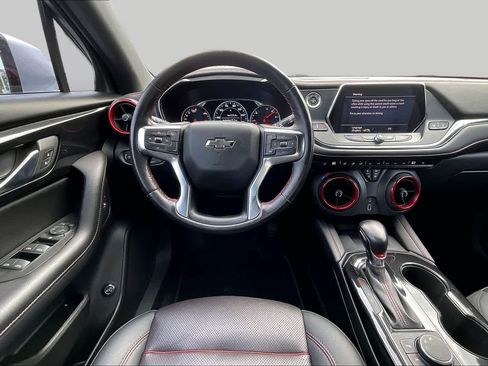 Used 2022 Chevrolet Blazer RS w/ Driver Confidence II Package FWD image 8