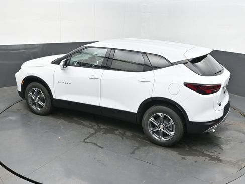 New 2026 Chevrolet Blazer LT FWD image 35