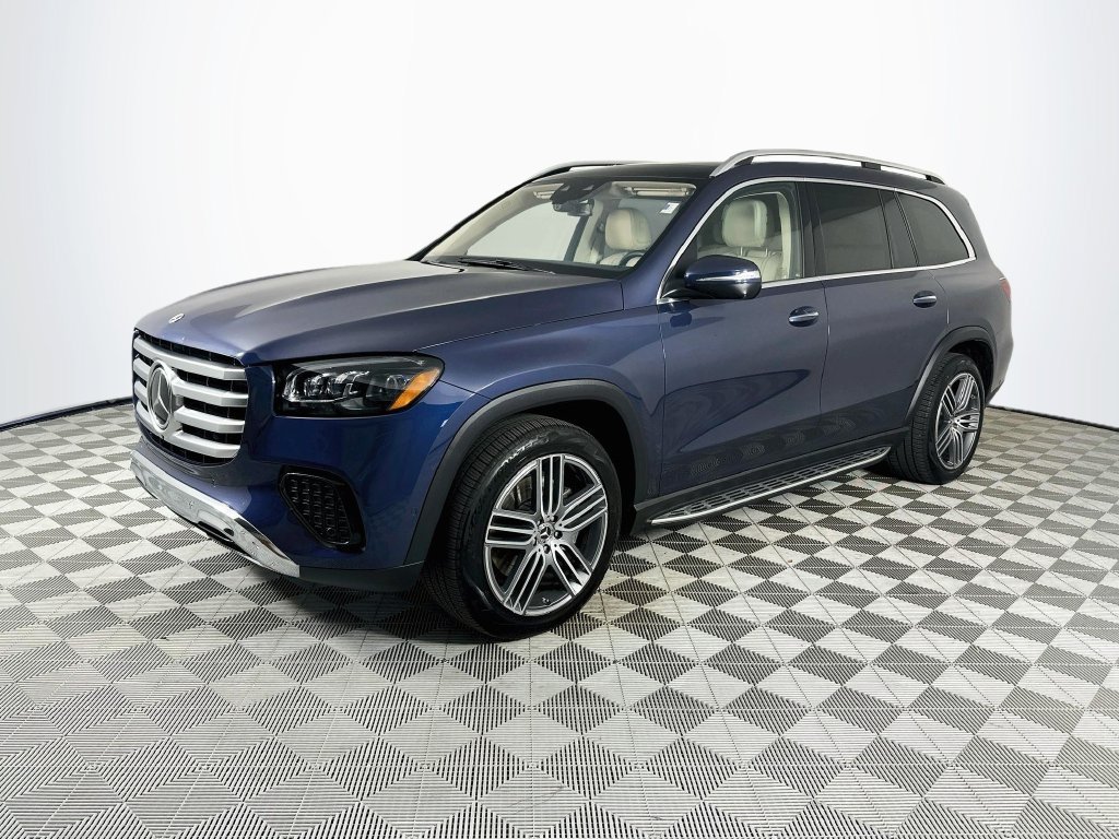 Certified 2024 Mercedes-Benz GLS 450 4MATIC image 3
